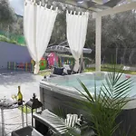 빌라 Diamond Luxury Corfu